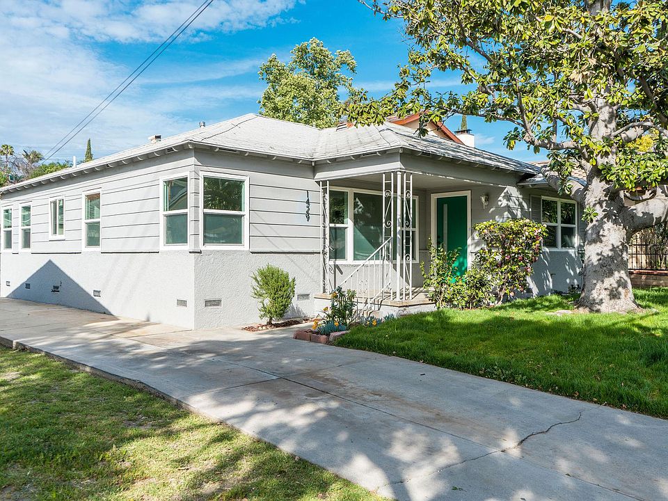 1st image of 1429 Yosemite Dr