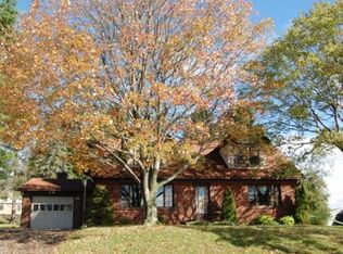 703 Jenkins St, Endicott, NY 13760