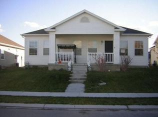 1892 E Cedar St, Eagle Mountain, UT 84005