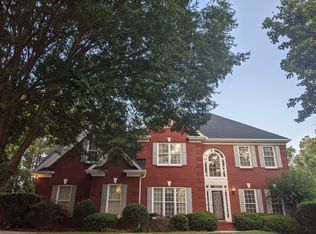 880 Rose Brooke Dr, Lawrenceville, GA 30045