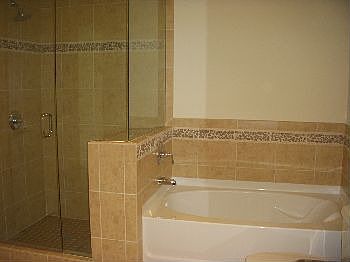 3rd image of 1650 N Fillmore St APT 606