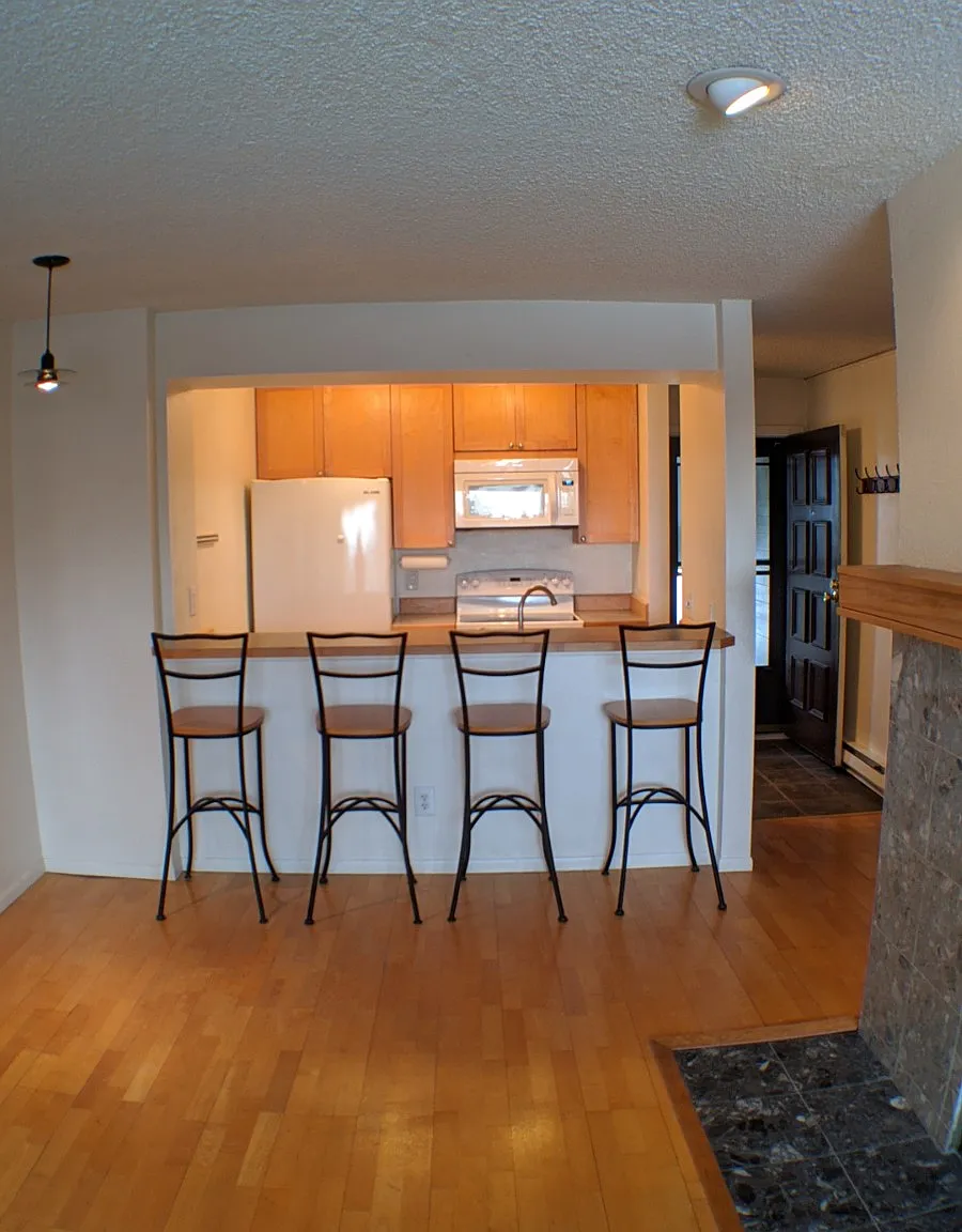1 bed, 625 sqft, $1,699 — Photo 4