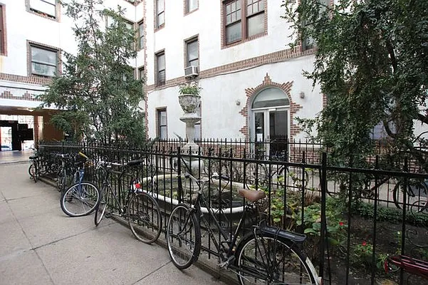 Rented by Bedford 6 Real Estate | media 23
