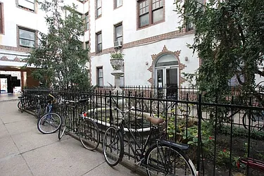 Rented by Bedford 6 Real Estate