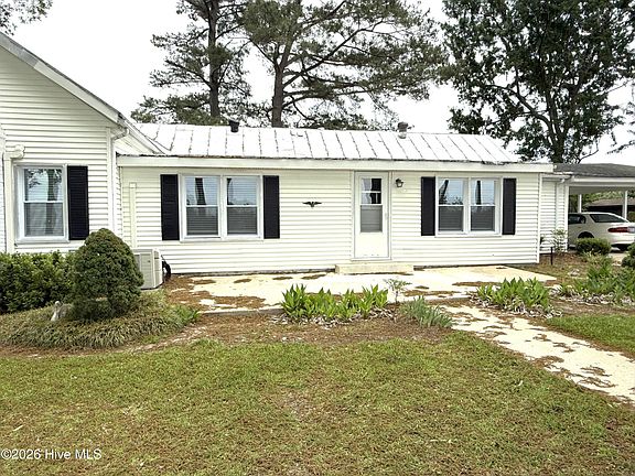 2nd image of 1300 Worthington Rd