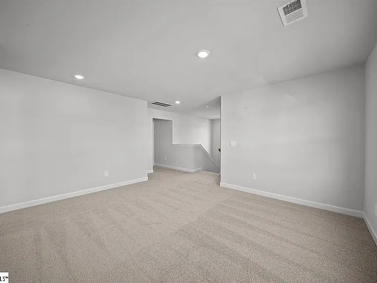 421 Creeping Jenny Dr — Photo 18