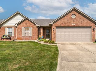 1857 Acorn Rd, Franklin, IN 46131