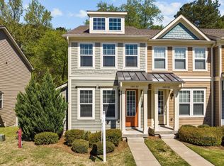 2801 Stone Rock Dr #101, Raleigh, NC 27604