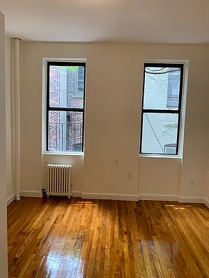 Rented by Skyline Realty LLC II | media 9