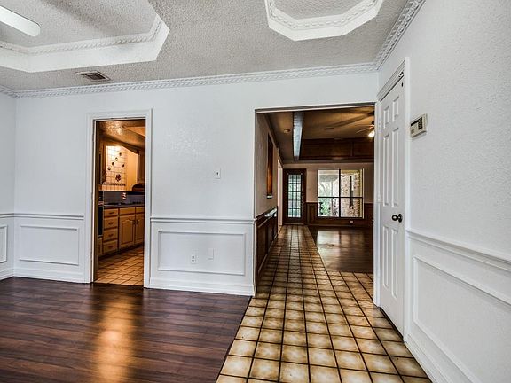 3rd image of 2346 King Richard Dr