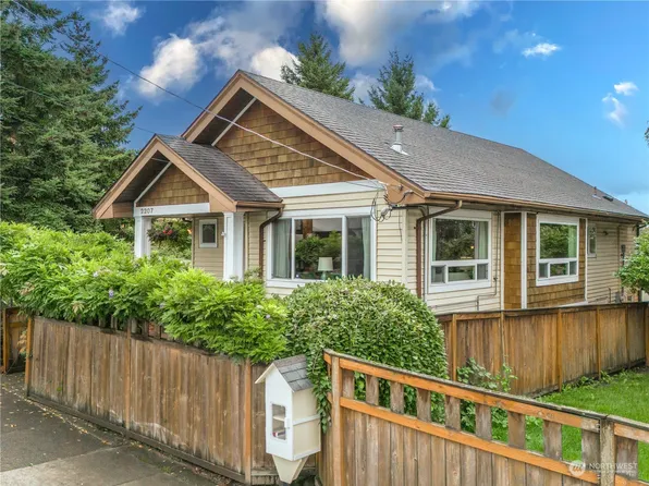 2207 S Atlantic Street, Seattle, WA 98144