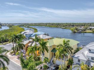 712 Shakett Creek Dr, Nokomis, FL 34275