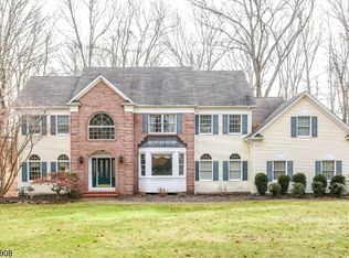 3 Canterbury Rd, Boonton Township, NJ 07005