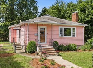 84 Oak St, Winchester, MA 01890