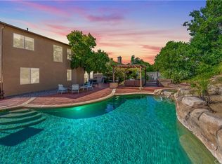 37198 Flora Creek Cir, Murrieta, CA 92562
