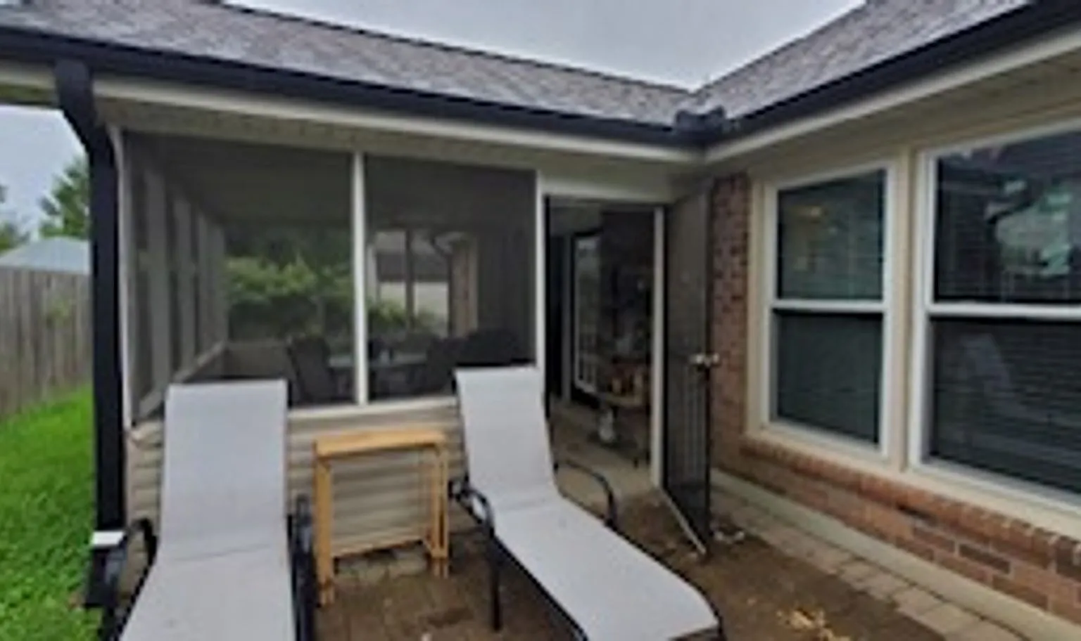 3 bed, 2.0 bath, 1452 sqft, $2,600 — Photo 4