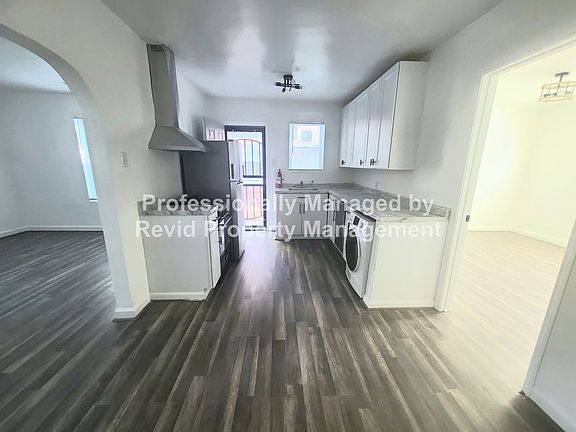 3rd image of 1313 Tutwiler Ave #1315