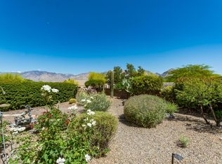 385 W Ridge Peak Rd, Tucson, AZ 85737