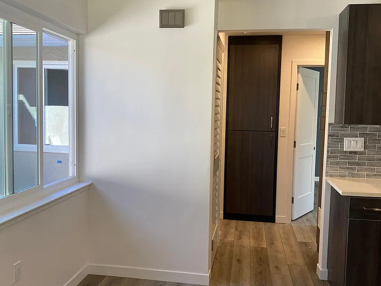 3570 Bennett Ave — Photo 26