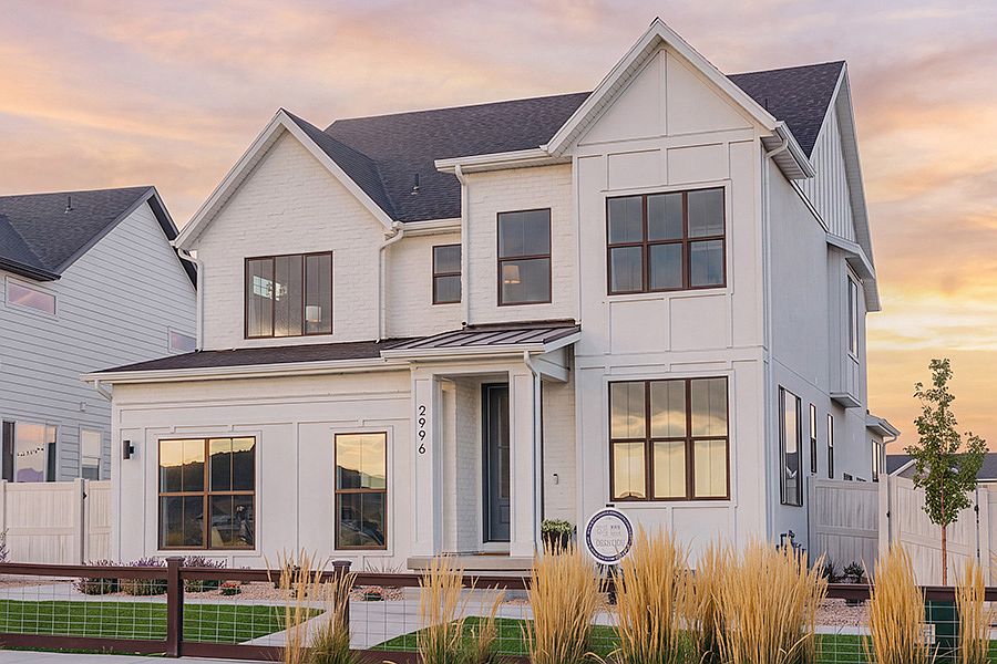 Contemporary Elevation