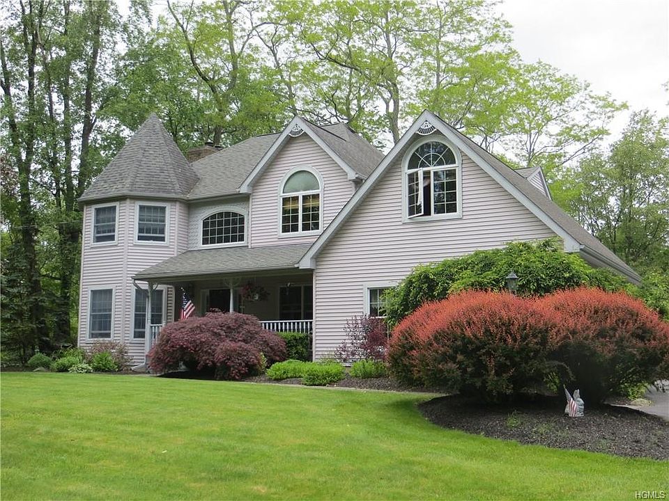 2nd image of 63 Godwin Rd
