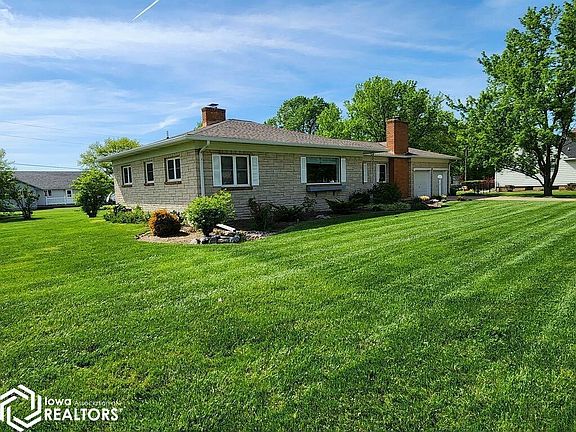 2nd image of 501 Melville Ave