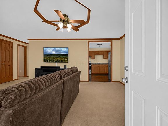 4th image of 4993 Dimson Dr N