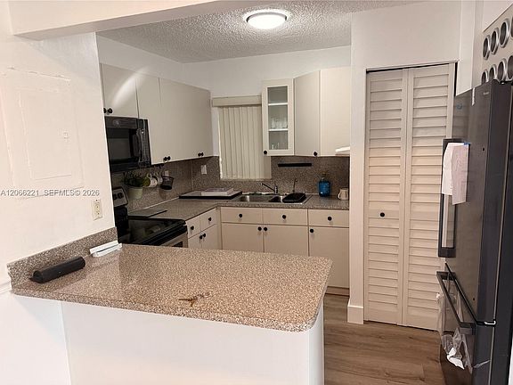 3rd image of 840 NW 87th Ave APT 406