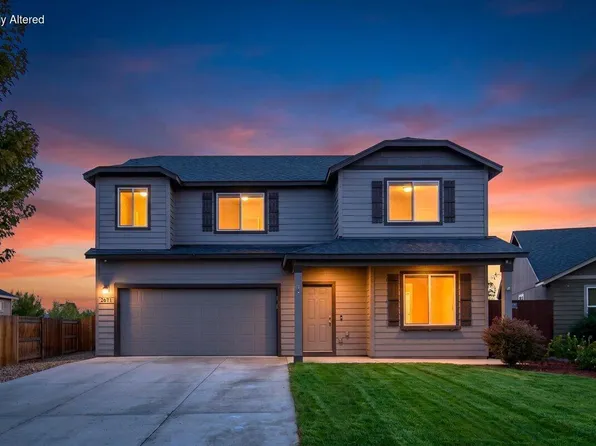 2671 NE 6th Dr, Redmond, OR 97756