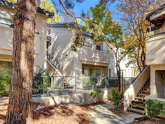 2nd image of 3041 Casey Dr Unit 203
