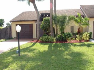 6742 Starkeys Pl, Lake Worth, FL 33467