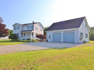 2025 Glenwood Avenue, Hermon, ME 04401