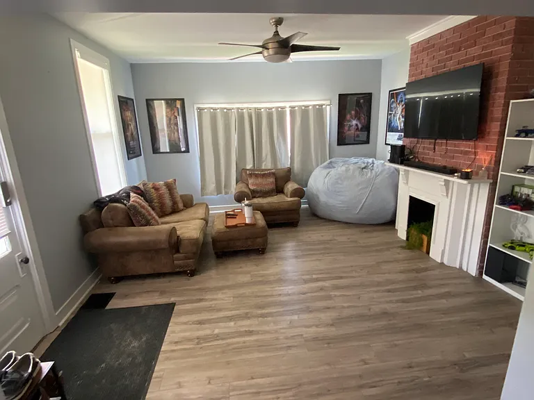 36 Home St — Photo 3