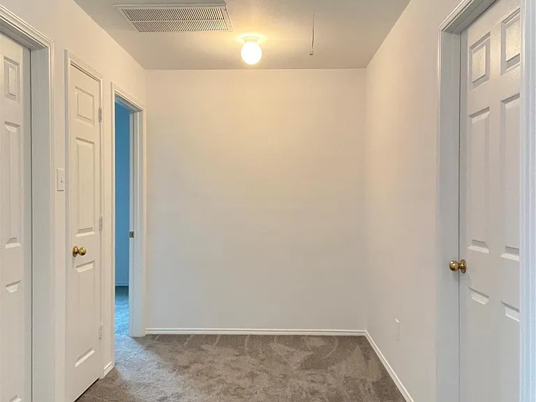 1309 Heather Brook Dr — Photo 13