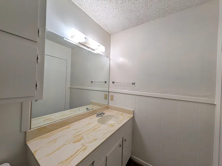 403 W Heritage Dr — Photo 20