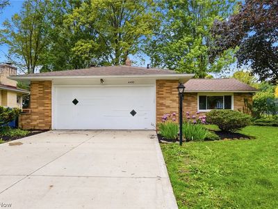 4492 Camellia Ln, North Olmsted, OH, 44070