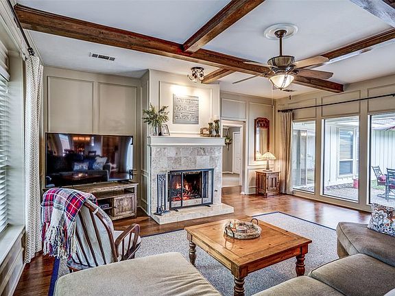 5th image of 3908 Saddlehead Dr