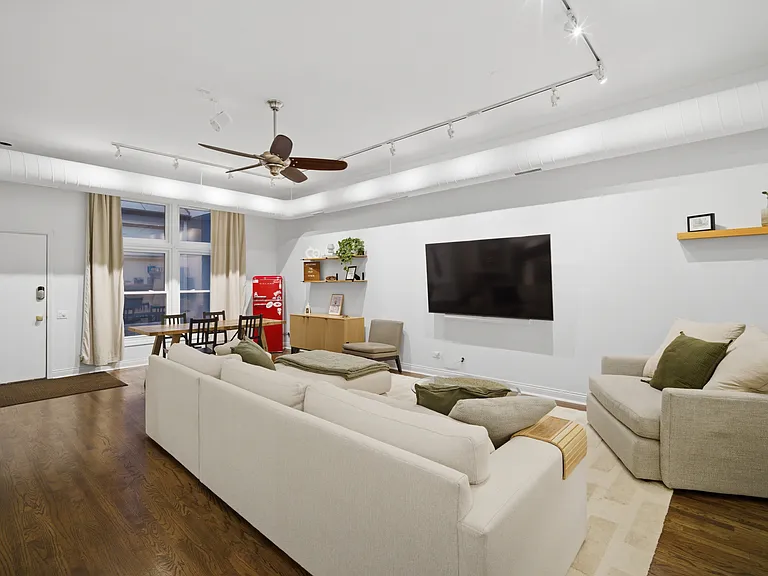 1448 N Orleans St #1D — Photo 7