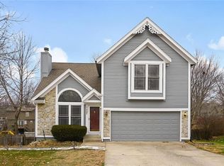 1337 N Prince Edward Island St, Olathe, KS 66061