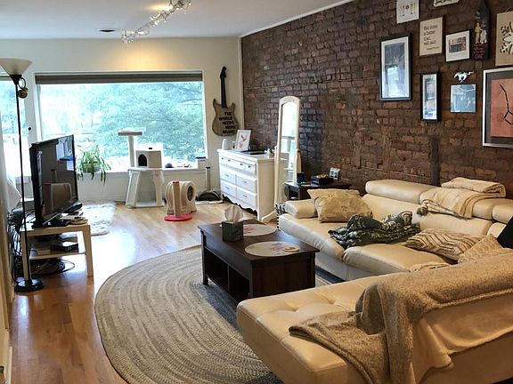 2nd image of 4 Sheridan Ave #2C