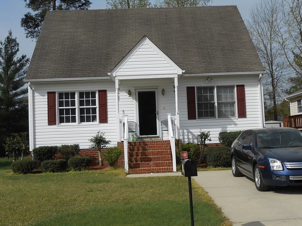 1st image of 1842 New Lincoln Cir