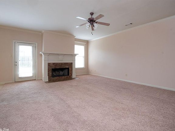 5th image of 46 Westfield Ct