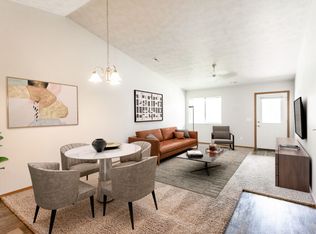 100 S Augusta Pl #104-01, Brandon, SD 57005