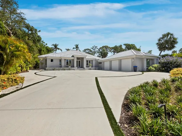 1909 Field Rd, Sarasota, FL 34231
