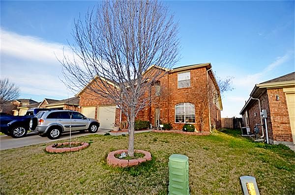 1st image of 2820 Brookcove Dr