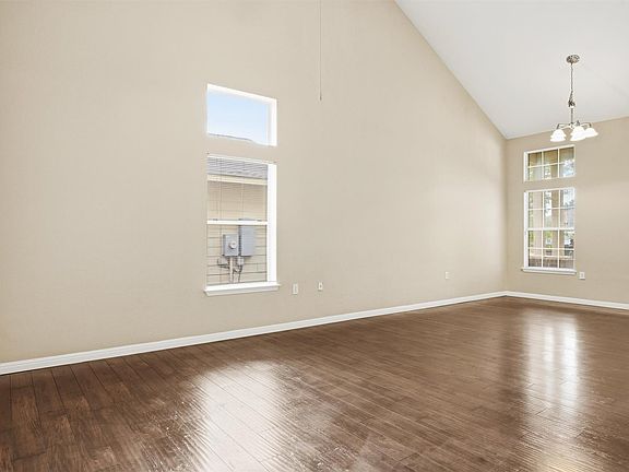 4th image of 12909 Noche Clara Dr