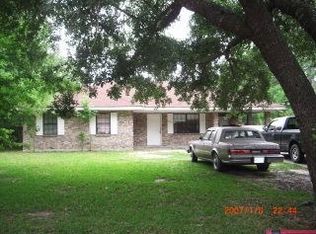 1404 Camillia Cv, Picayune, MS 39466