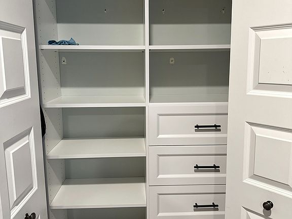 5th image of 1100 Cambria Ct