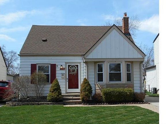 2nd image of 2945 Tyler Ave