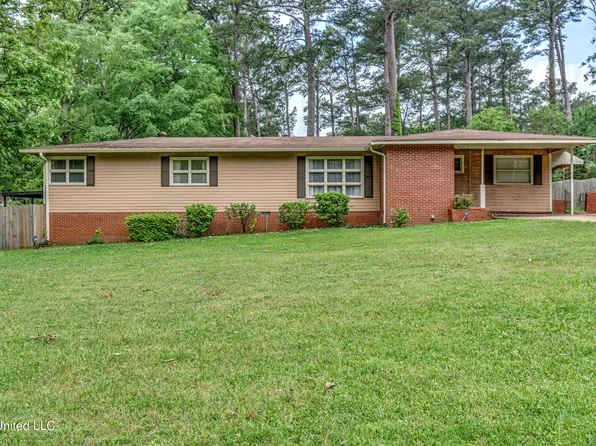 5607 Concord Dr, Jackson, MS 39211